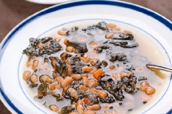 Herbivoracious' White Bean and Kale Soup